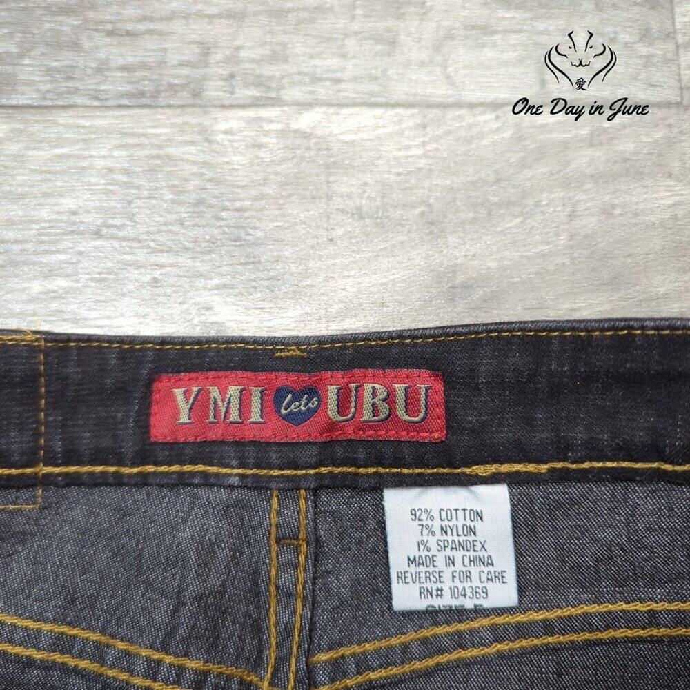 YMI Juniors Denim Mini Skirt Size 5 - Picture 2 of 5